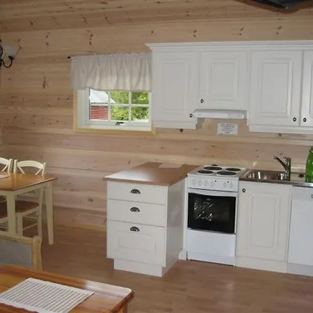 Hyttegrend & * Roldal